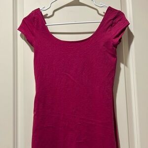 Garage womens Bodycon mini Dress stretchy short cap sleeves Size XS cranberry